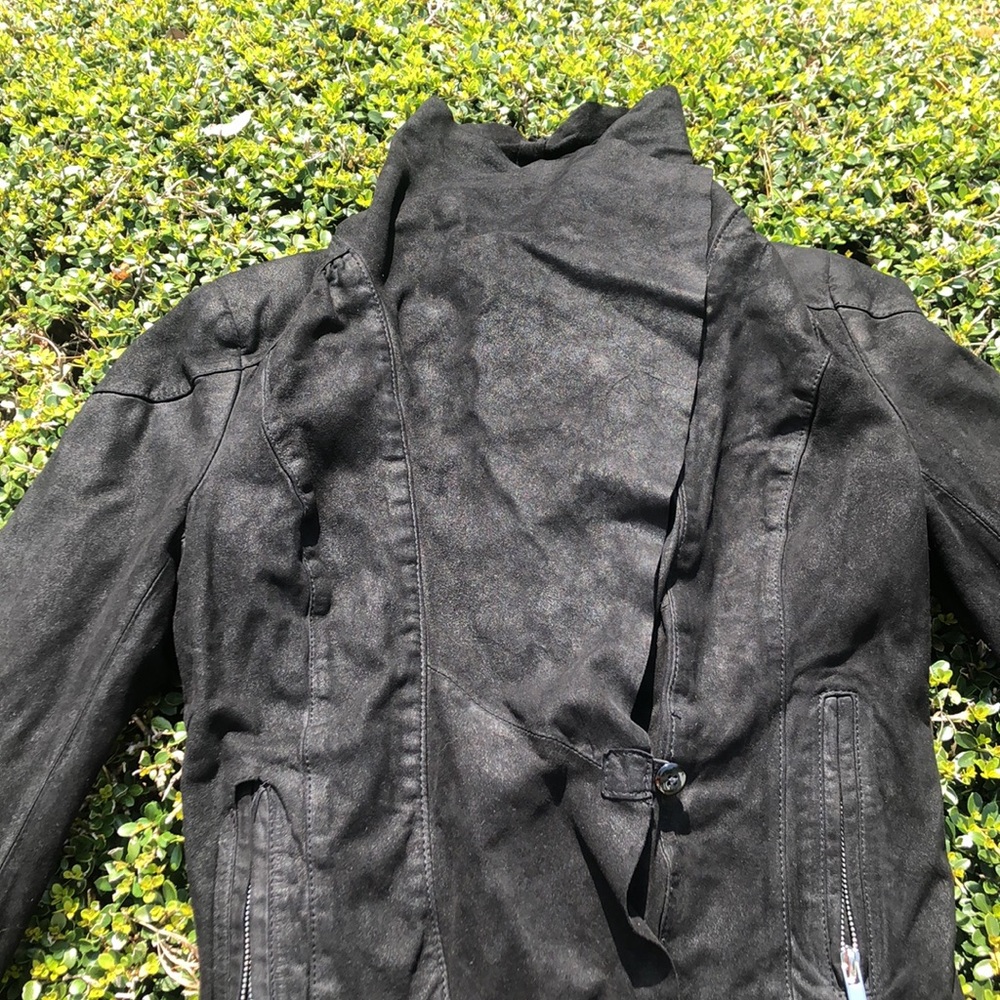 Aqua Jacket - Picture 7 of 16